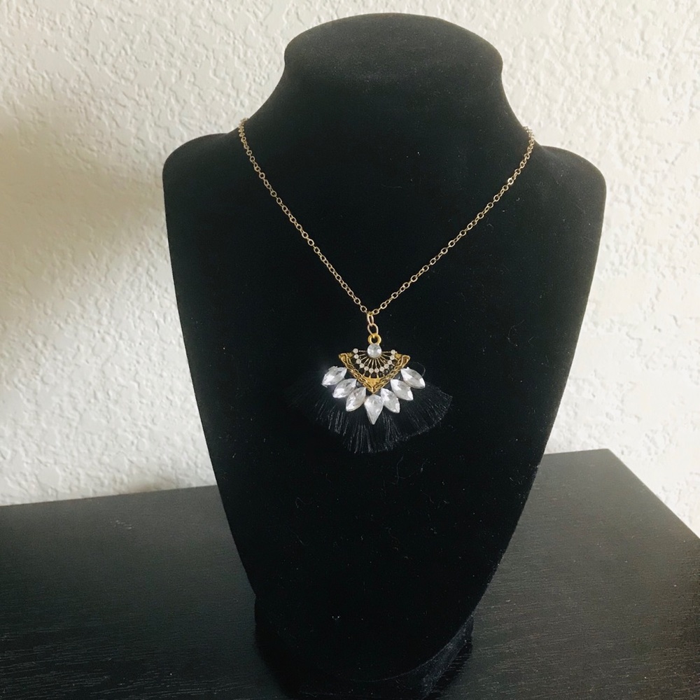 Jewel & Tassel Necklace